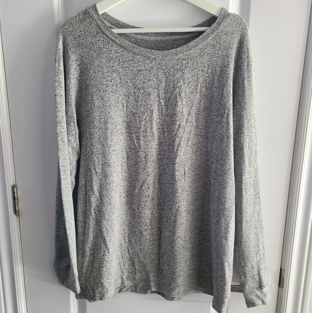 Zyia 🌙 Soft Long Sleeve Lounge Top